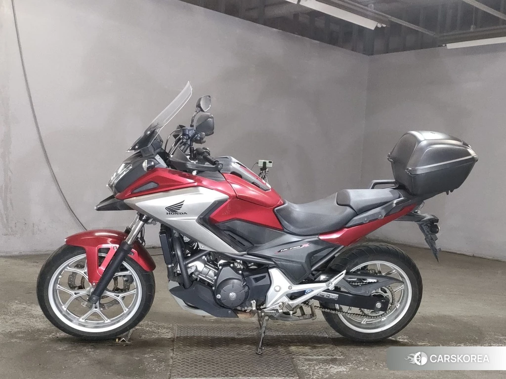 Проданный Honda NC750X 2017 из Японии