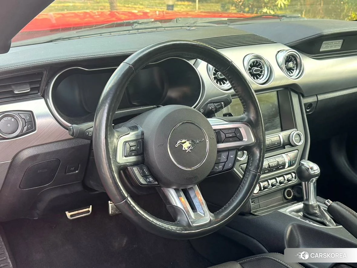 Ford Mustang 2021 Красный из Китая, фото 6