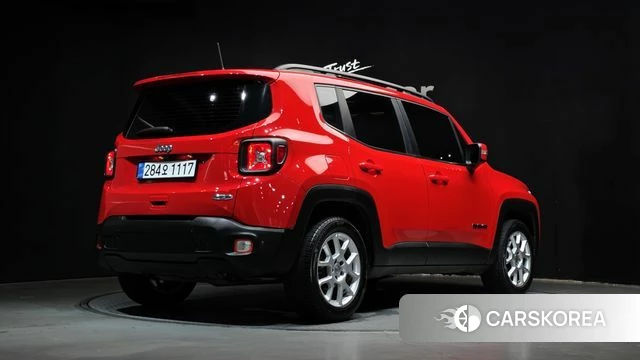 Jeep Renegade id 4573313 из Кореи 12