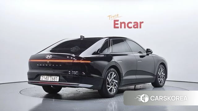 Hyundai Grandeur Hybrid (GN7) id 4863620 из Кореи 12