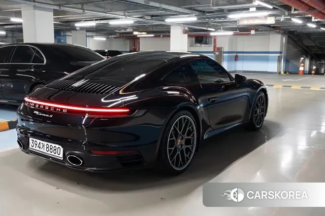 Porsche 911(992) id 3733319 из Кореи 12