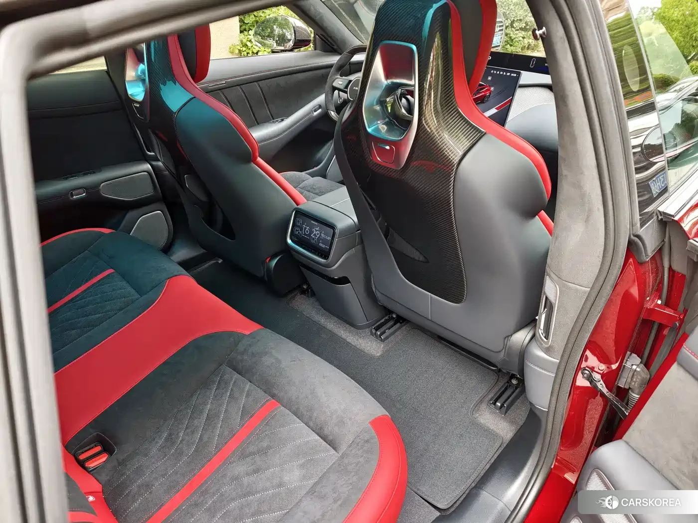 Xiaomi Car Xiaomi YU7 2026 Red/purple из Китая, фото 2