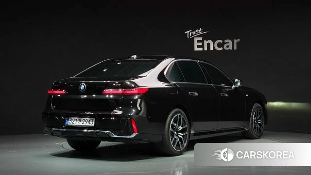 BMW 7 Series (G70) id 4706395 из Кореи 12