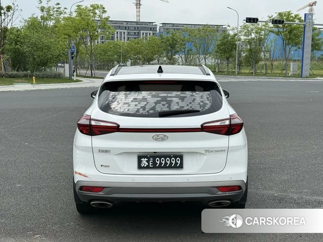 Hyundai Tucson 2020 Белый из Китая, фото 2