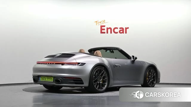 Porsche 911(992) id 4906149 из Кореи 12