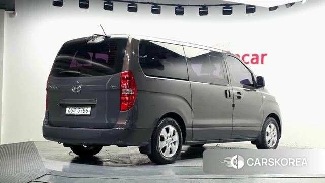 Hyundai The New Grand Starex id 4658185 из Кореи 12