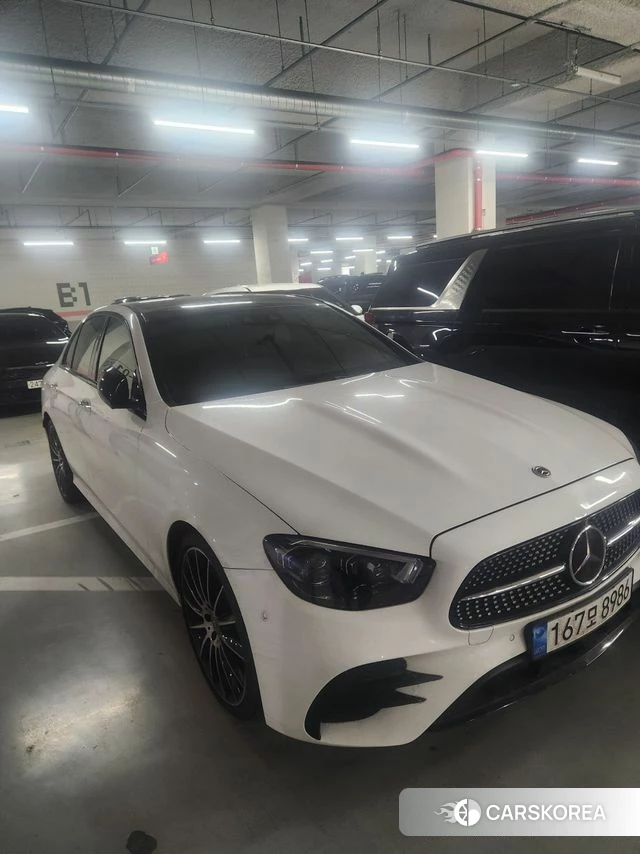 Mercedes-Benz E-Class W213 2023 Белый из Кореи, фото 2