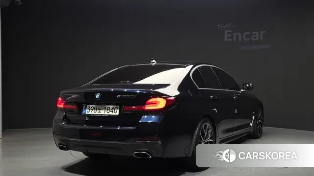 BMW 5 Series (G30) id 3592196 из Кореи 12