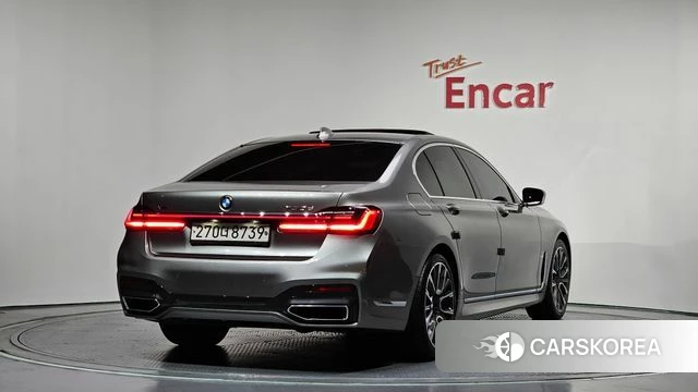 BMW 7 Series (G11) id 3861001 из Кореи 12