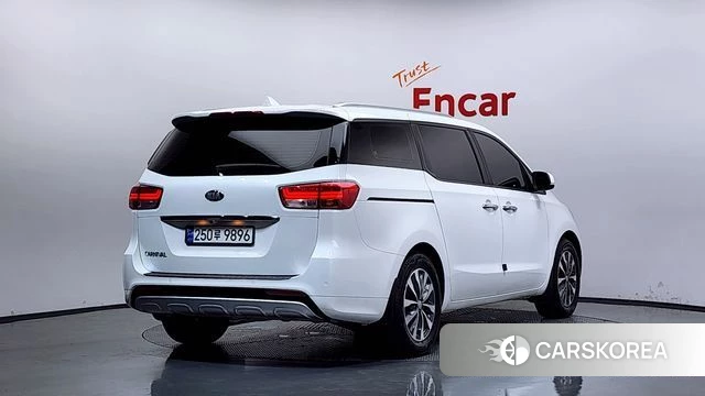 Kia All New Carnival id 4496969 из Кореи 12