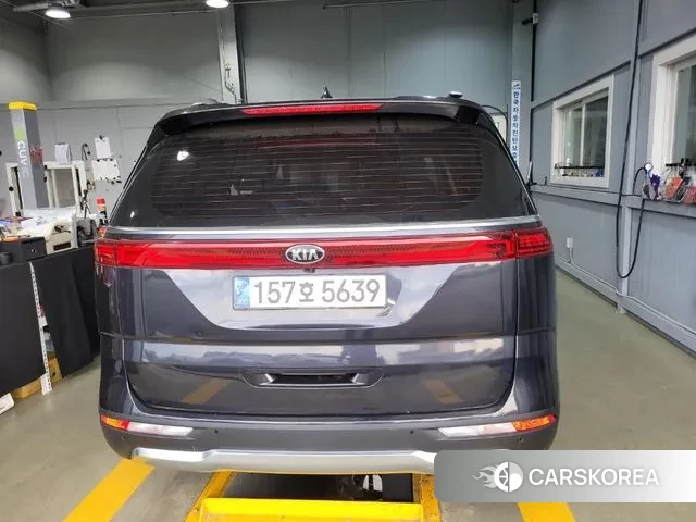Kia Carnival 4th generation 2021 Серый из Кореи, фото 2