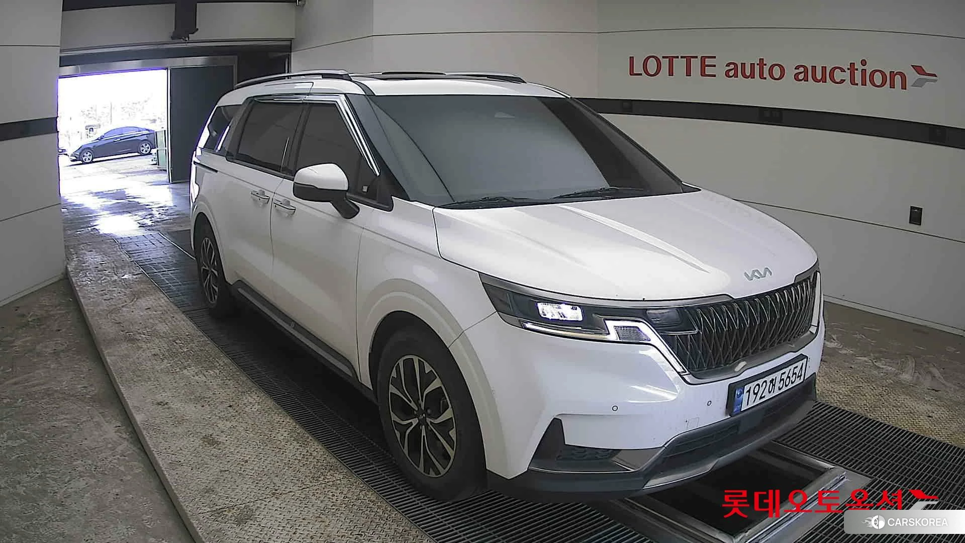 Kia Carnival id 3882082 из Кореи 12