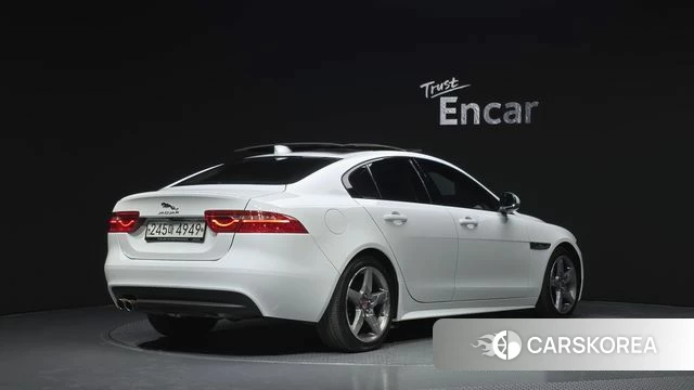 Jaguar XE id 4203497 из Кореи 12