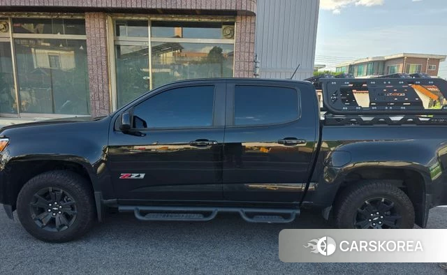 Chevrolet (GM Daewoo) Real New Colorado 2021 Черный из Кореи, фото 2