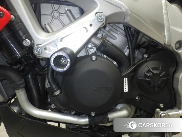 Engine photo