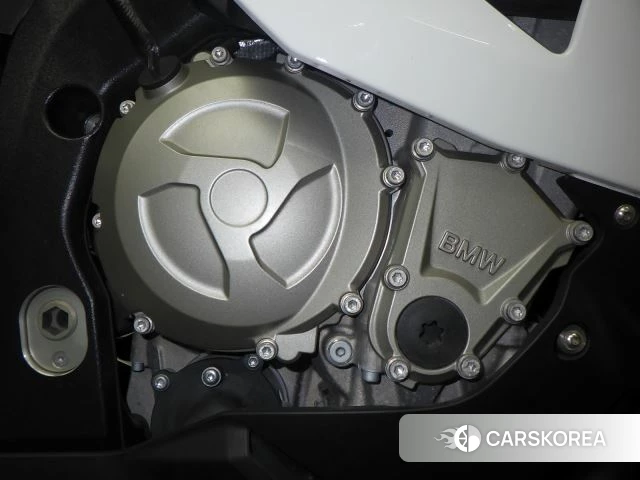 Engine photo