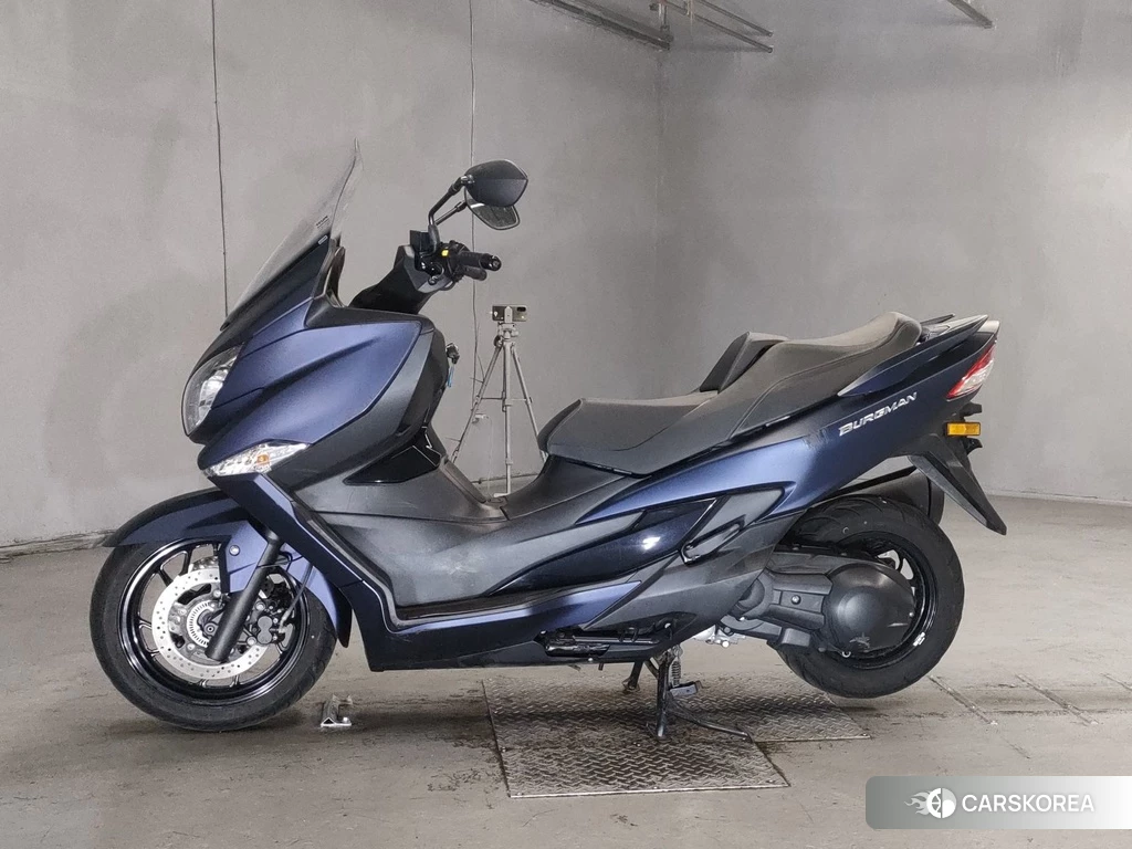 Проданный Suzuki BURGMAN 400 2020 из Японии