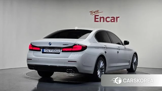 BMW 5 Series (G30) id 4401747 из Кореи 12