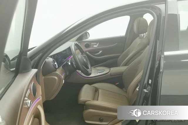 Mercedes-Benz E-class id 4261574 из Китая 12