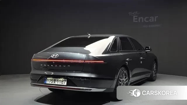 Hyundai Grandeur Hybrid (GN7) id 3746018 из Кореи 12