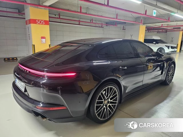 Porsche Panamera (976) 2024 Черный из Кореи, фото 4