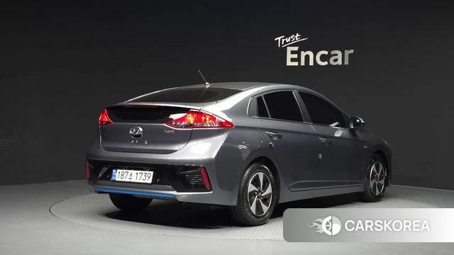 Hyundai Ionic Hybrid id 4521060 из Кореи 12