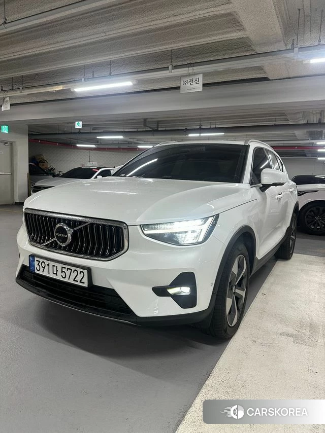Volvo XC40 id 3891683 из Кореи 8