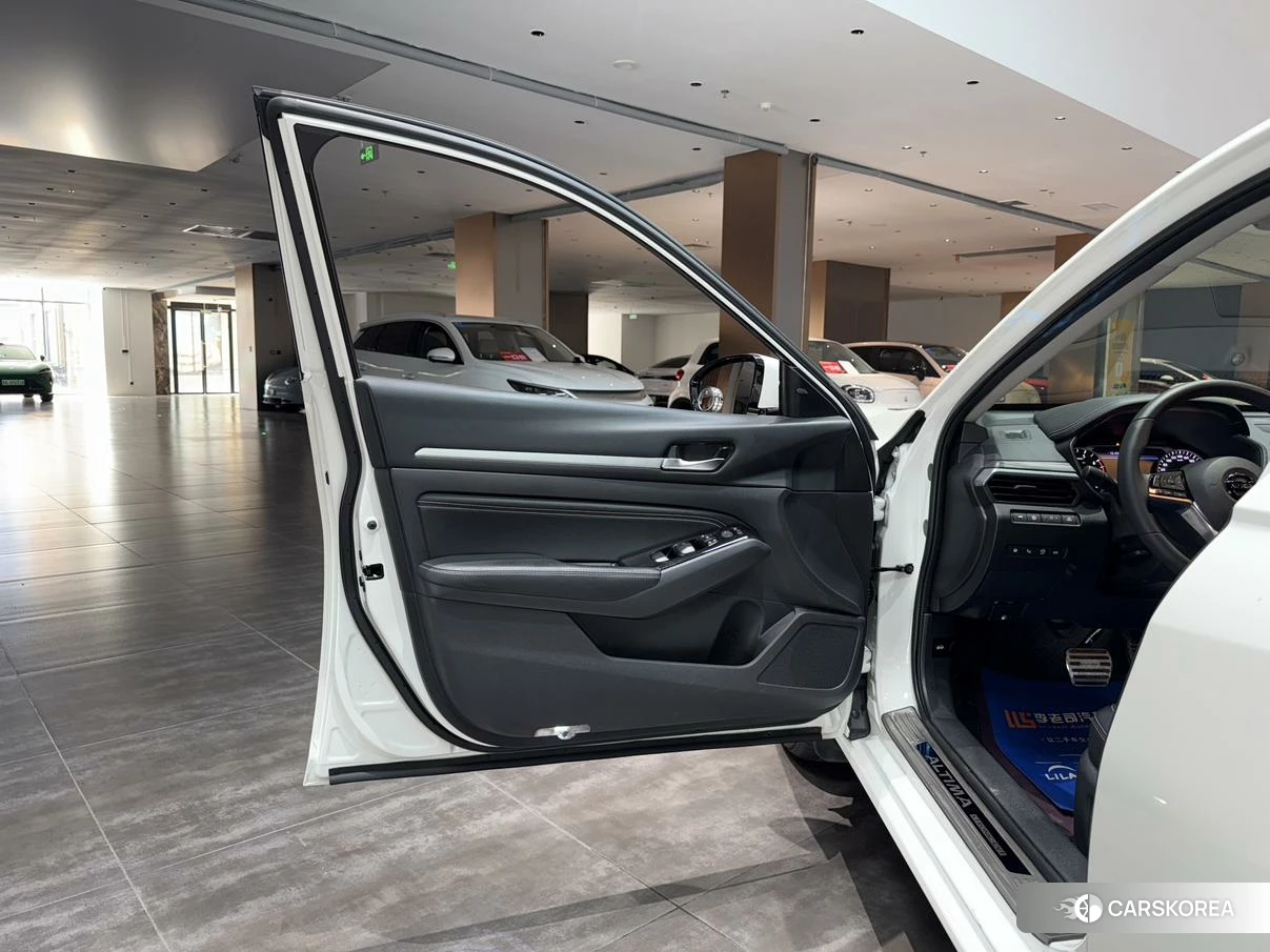 Nissan Teana id 4452587 из Китая 12