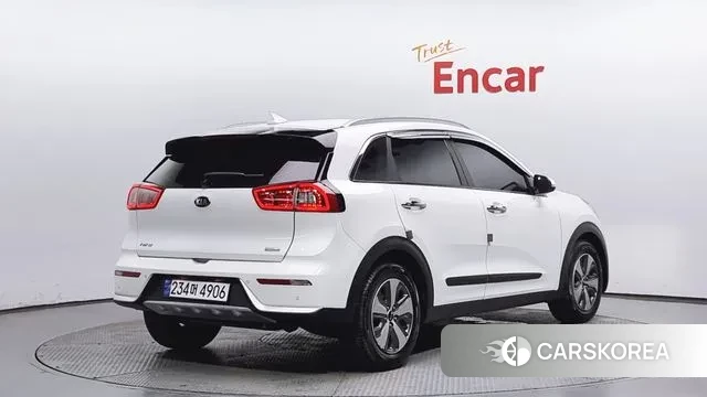 Kia Niro id 3060714 из Кореи 12