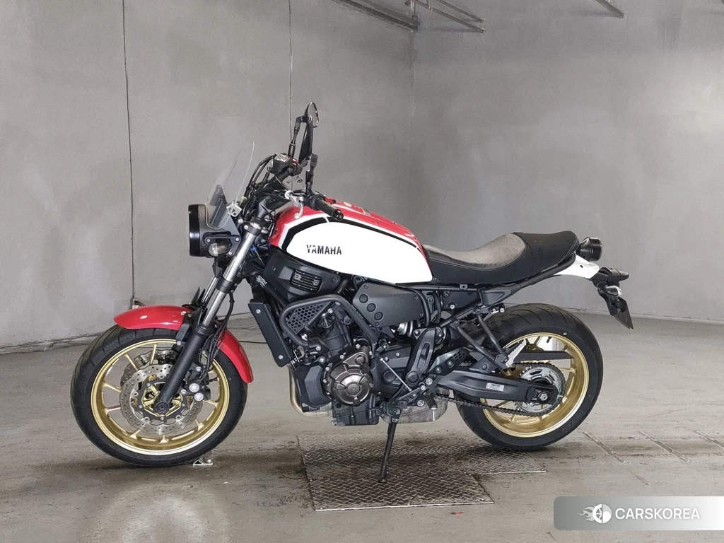Проданный Yamaha XSR700 2021 из Японии, фото 2