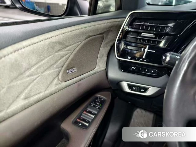 Lexus RX PHEV id 4261514 из Китая 12