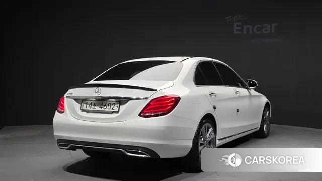 Mercedes-Benz C-Class W205 id 3698924 из Кореи 12