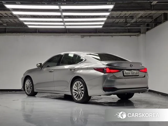 Lexus ES300h 7th generation id 3464835 из Кореи 12