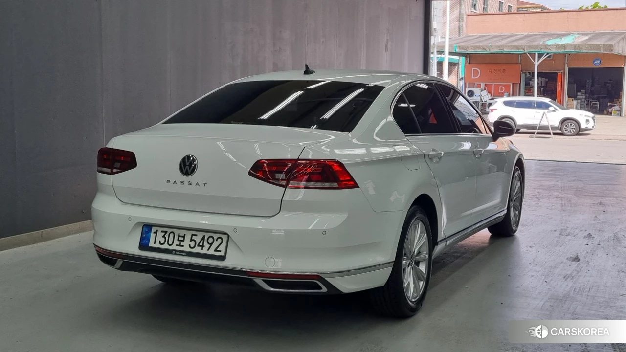 Volkswagen Passat GT (B8) id 4464403 из Кореи 10