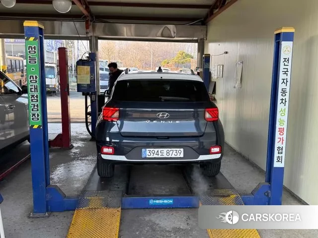 Hyundai Venue 2024 Серый из Кореи, фото 2