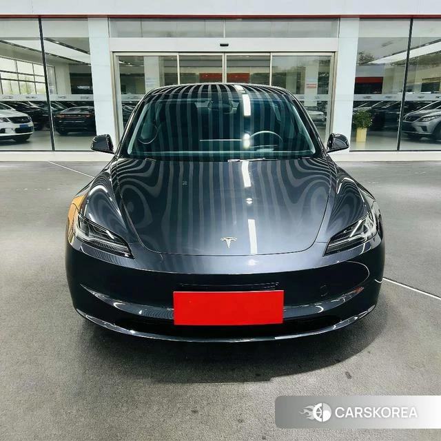 Tesla Model 3 2025 Темно-серый из Китая, фото 2