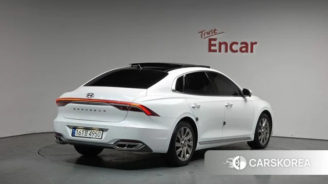 Hyundai The New Grandeur IG Hybrid id 3852666 из Кореи 12