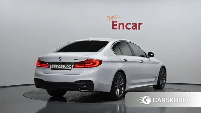 BMW 5 Series (G30) id 3417530 из Кореи 12