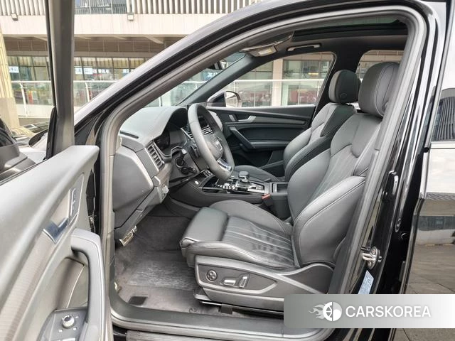 Audi Q5L id 3939262 из Китая 11