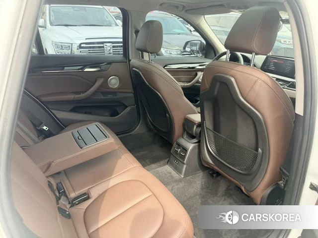 BMW X1 id 4299567 из Китая 9