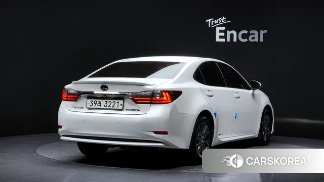 Lexus New ES300h id 3429549 из Кореи 12