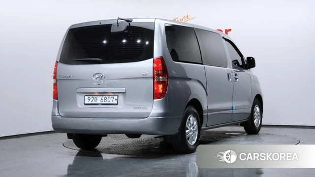 Hyundai The New Grand Starex id 4581798 из Кореи 12