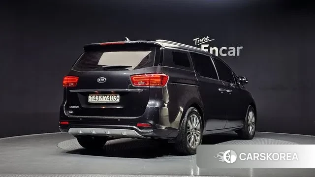 Kia The New Carnival id 3573595 из Кореи 12