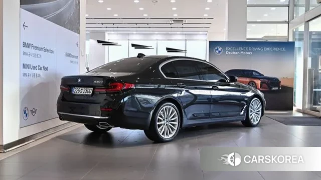 BMW 5 Series (G30) id 3586131 из Кореи 12