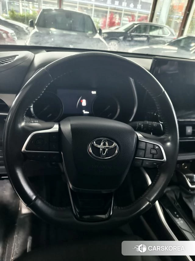 Toyota Highlander id 4307020 из Китая 8