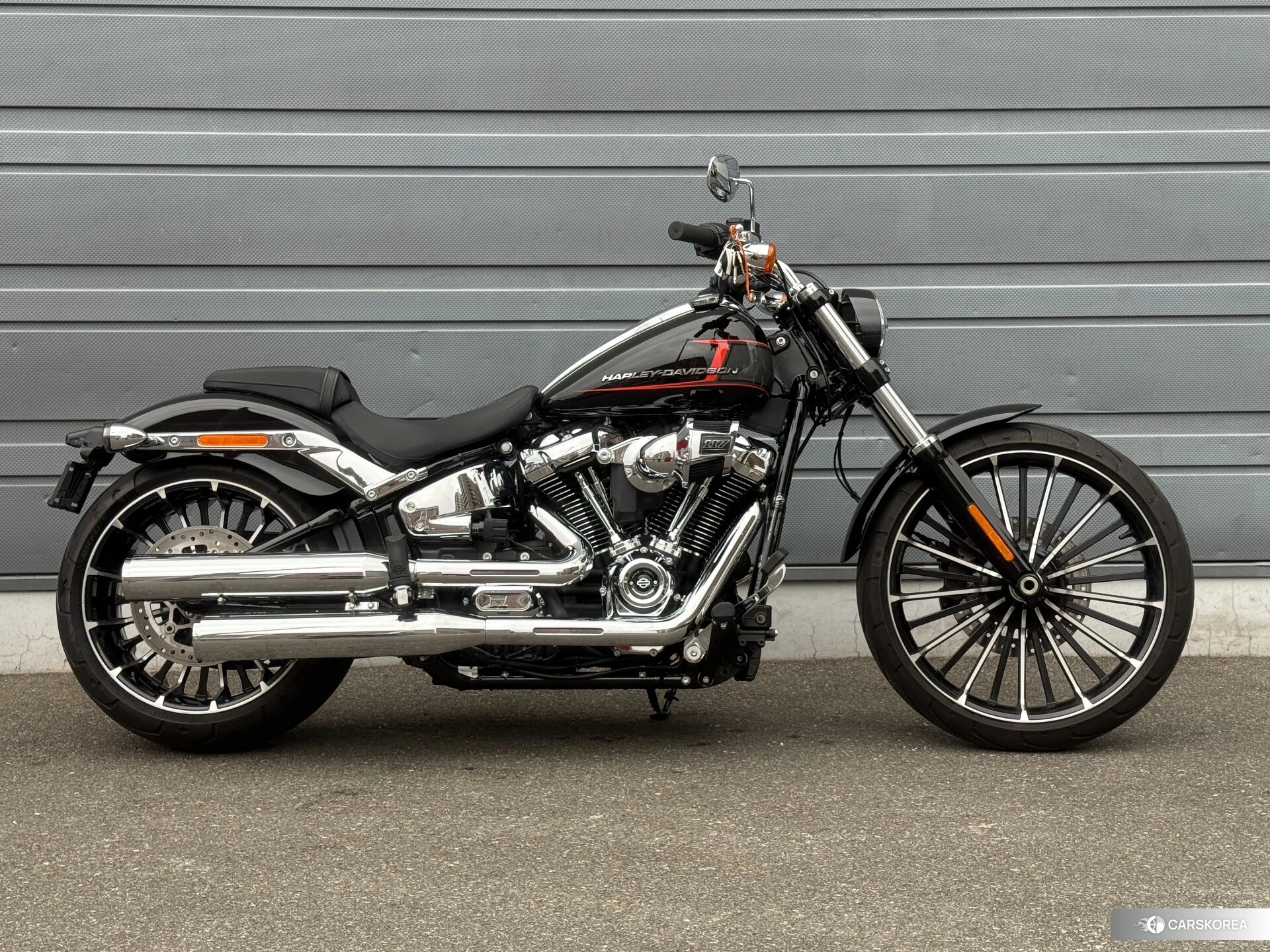Проданный Harley-Davidson Softail Breakout FXBR1750 2024 из Японии, фото 2