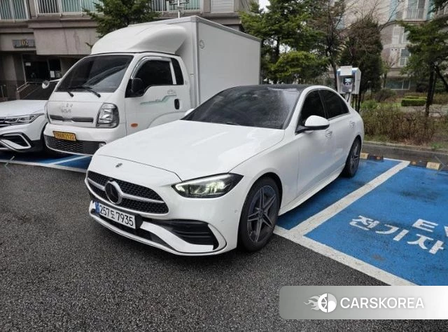 Mercedes-Benz C-Class W206 2025 Белый из Кореи, фото 3