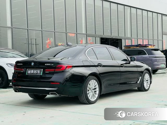 BMW 5 series PHEV id 4210303 из Китая 12