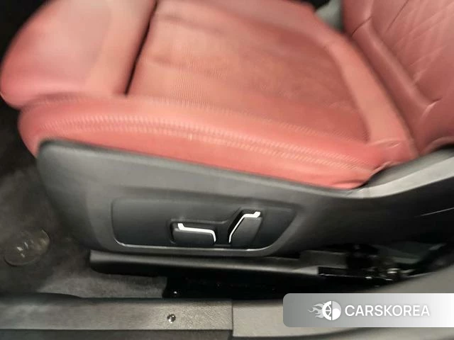 BMW 3 series id 4299463 из Китая 12