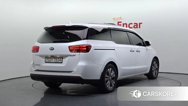 Kia The New Carnival id 4770148 из Кореи 12